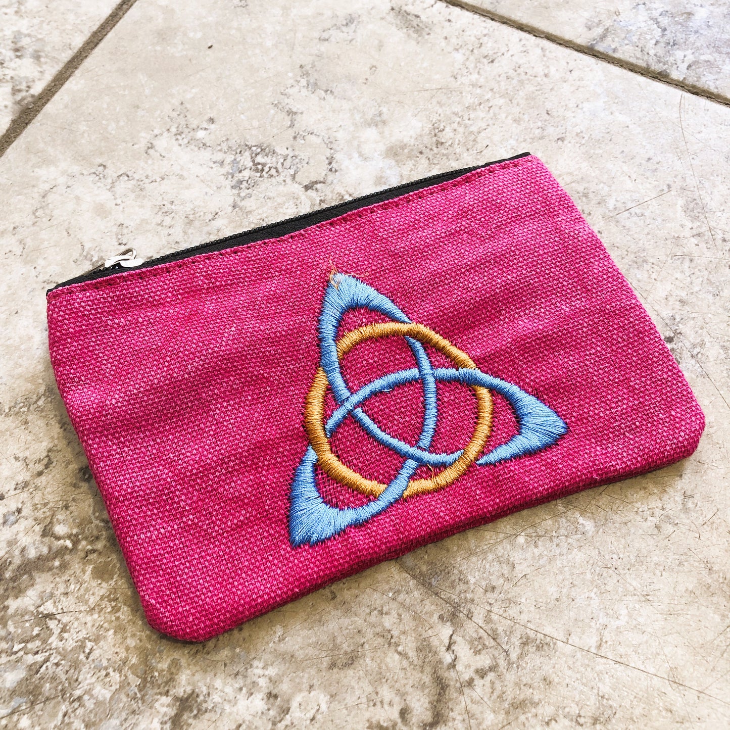 Triquetra Pouch image 0