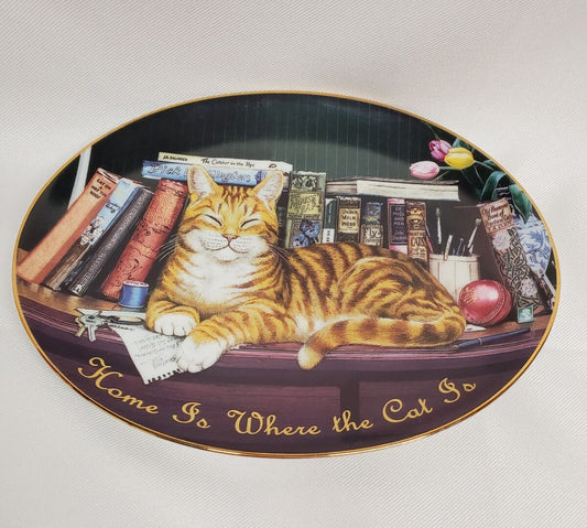 "Dickens" Porcelain Plate image 0